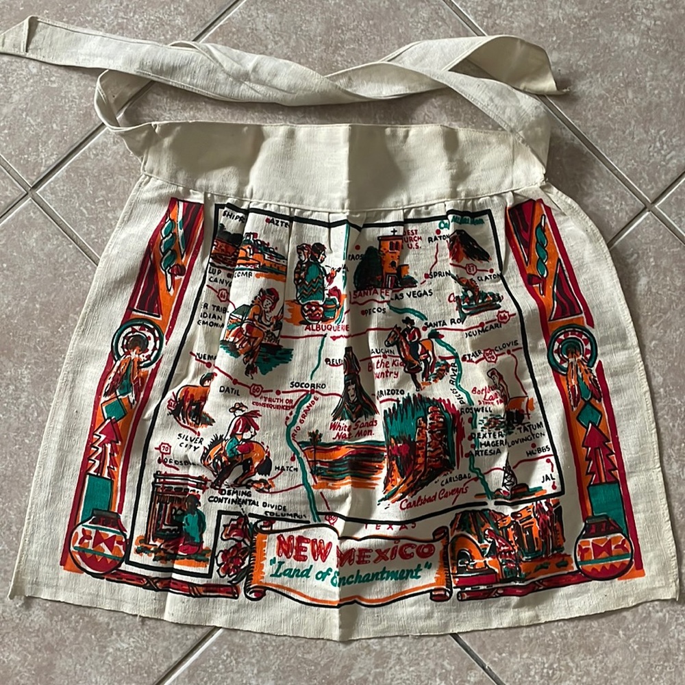 Vintage Collectible Linen Apron From New Mexico